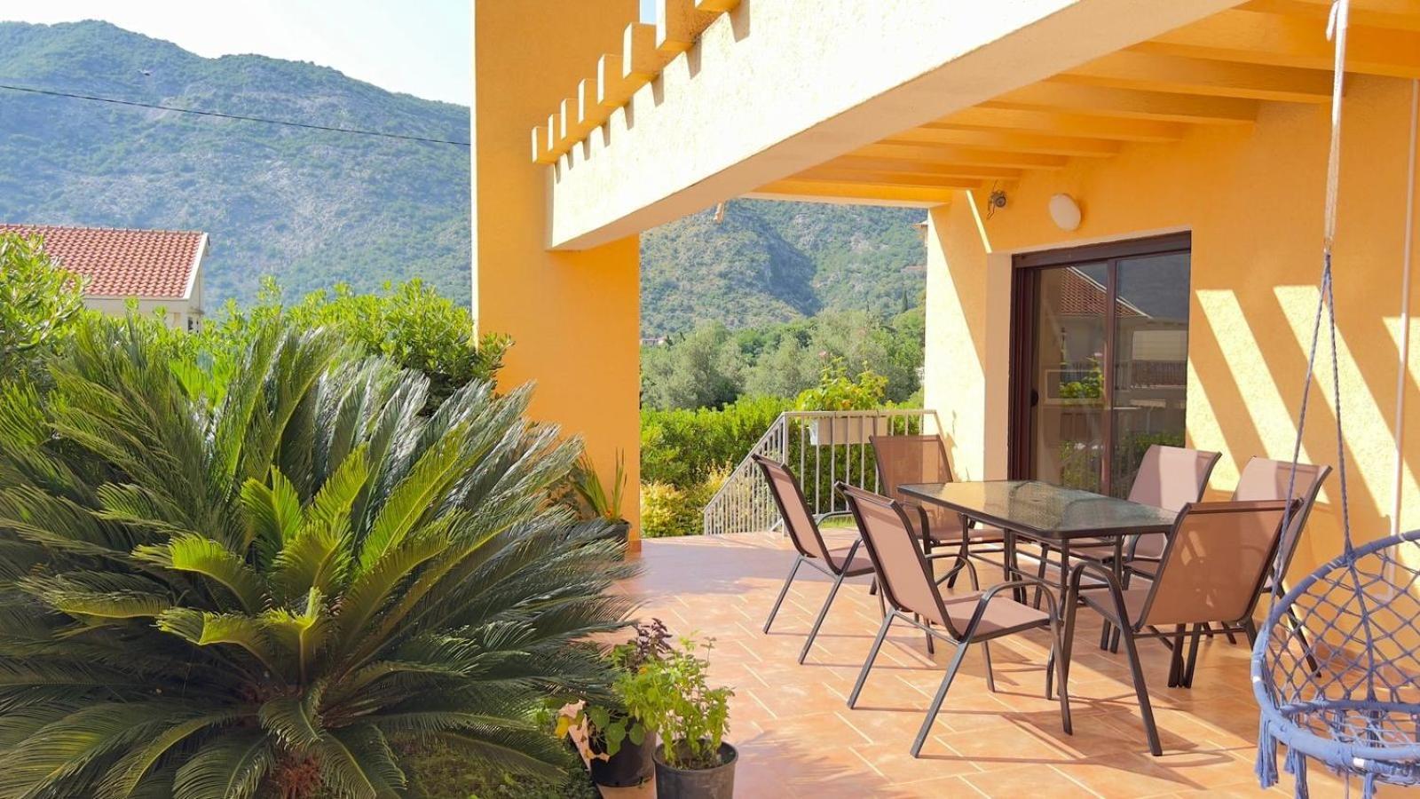 Villa Risan Apartments Exterior foto