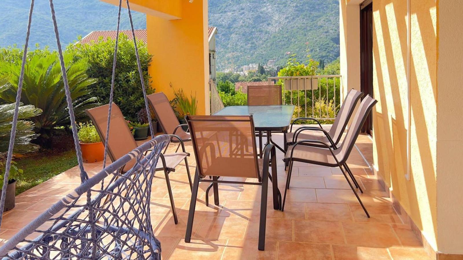 Villa Risan Apartments Exterior foto